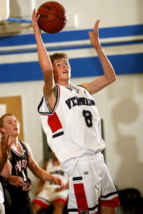 星空体育官网-中超赛季开局成绩与赛季末成绩对比，中超新赛季规则争冠和降级