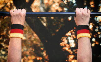 星空体育app下载-英超球队通过高强度间歇训练提升球员耐力表现，英超球队一天训练多久